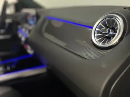 Photo 17 Mercedes GLA 200 d AMG Line