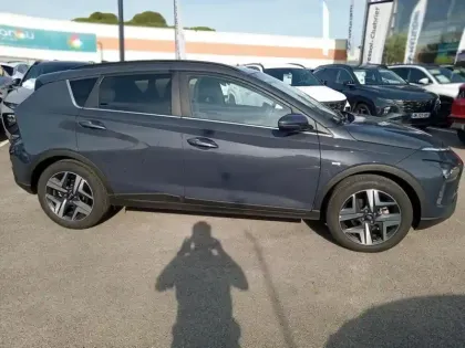 Photo 5 Hyundai Bayon  1.0 T-GDi 100 Hybrid 48V Intuitive