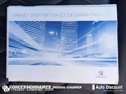 Photo 15 Peugeot 5008  1.6 BlueHDi 120ch S&S EAT6 GT Line