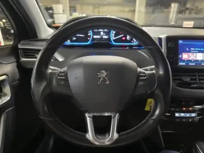 Photo 13 Peugeot 2008  1.2 PureTech 110ch Allure S&S EAT6