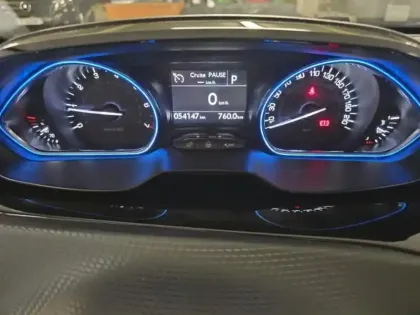 Photo 12 Peugeot 2008  1.2 PureTech 110ch Allure S&S EAT6