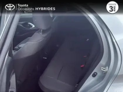 Photo 11 Toyota Yaris  116h Design 5p MY22