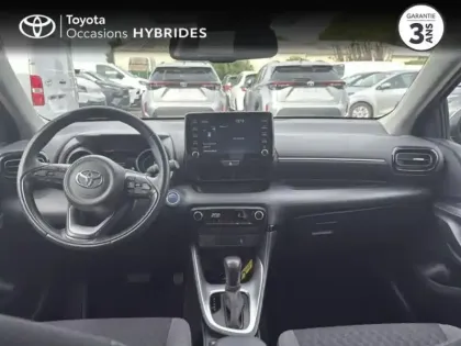 Photo 7 Toyota Yaris  116h Design 5p MY22