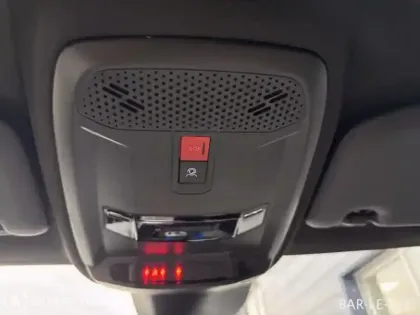 Photo 14 Peugeot 208  1.2 Hybrid 110ch GT e-DCS6