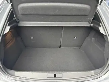 Photo 5 Peugeot 208  1.2 Hybrid 110ch GT e-DCS6