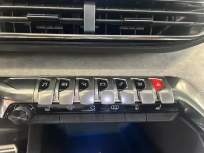 Photo 11 Peugeot 3008  HYBRID 225ch GT e-EAT8