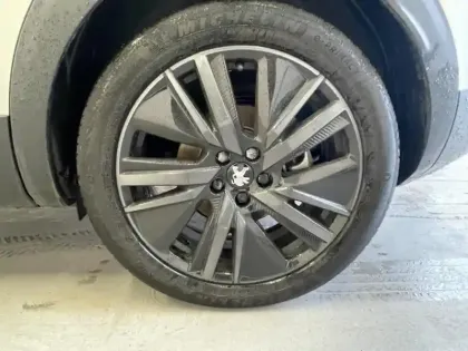 Photo 21 Peugeot 3008  HYBRID 225ch GT e-EAT8