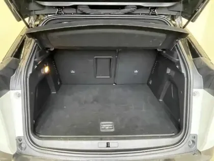 Photo 20 Peugeot 3008  HYBRID 225ch GT e-EAT8