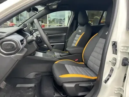 Photo 10 Jeep Avenger  1.2 Turbo T3 145ch MHEV The North Face BVR6 4xe