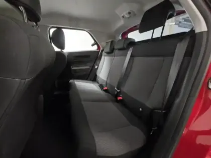 Photo 8 Citroën C4 Cactus  110ch S&S Feel E6.d-TEMP