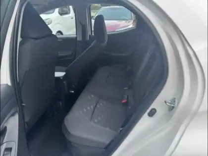 Photo 7 Toyota Yaris  116h Dynamic Business + Programme Toyota Experience 5p MC24