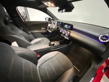 Photo 6 Mercedes Classe A 200 d AMG Line