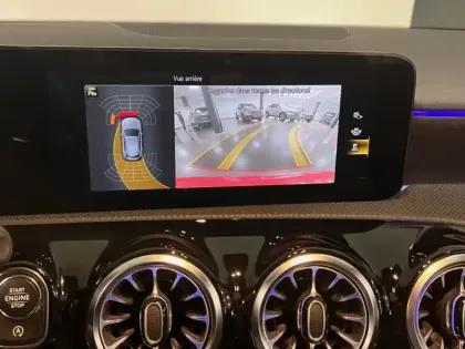 Photo 9 Mercedes Classe A 200 d AMG Line