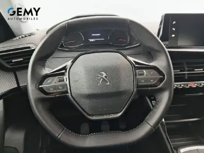 Photo 14 Peugeot 2008  PureTech 100 S&S BVM6