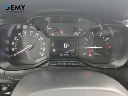 Photo 14 Citroën C3  PureTech 83 S&S BVM5