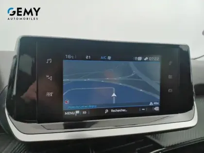 Photo 11 Peugeot 2008  PureTech 130 S&S EAT8