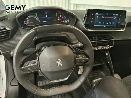 Photo 16 Peugeot 208  PureTech 75 S&S BVM5