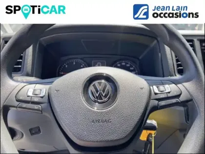 Photo 71 Volkswagen Crafter  VAN 35 L4H3 2.0 TDI 140 CH BVA