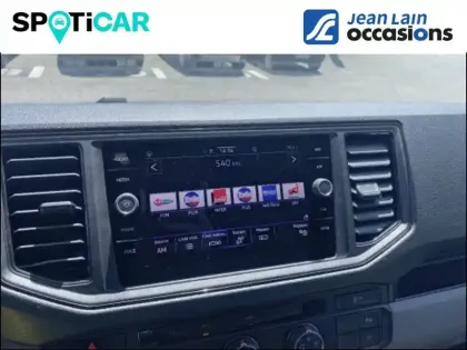 Photo 70 Volkswagen Crafter  VAN 35 L4H3 2.0 TDI 140 CH BVA