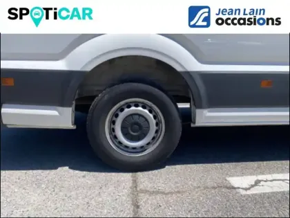 Photo 68 Volkswagen Crafter  VAN 35 L4H3 2.0 TDI 140 CH BVA