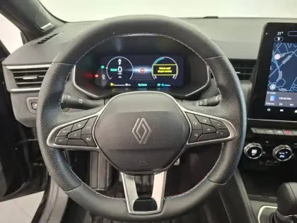 Photo 18 Renault Clio  E-Tech full hybrid 145 ch GSR2