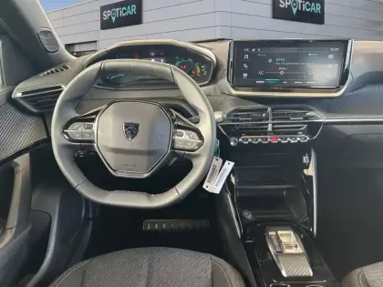 Photo 22 Peugeot 2008  Electrique 50 kWh 136 ch