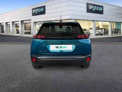 Photo 18 Peugeot 2008  Electrique 50 kWh 136 ch