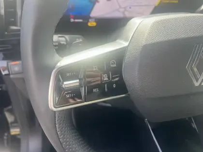 Photo 31 Renault Austral  full hybrid E-Tech 200 ch