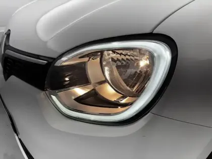 Photo 19 Renault Twingo  III Achat Intégral - 21
