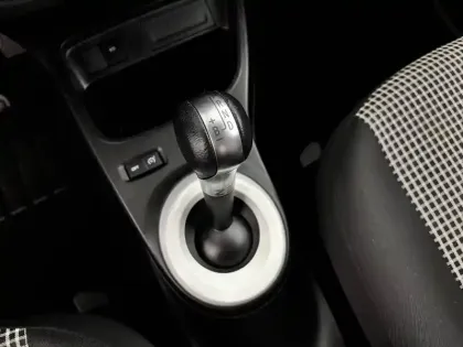 Photo 12 Renault Twingo  III Achat Intégral - 21