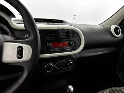 Photo 11 Renault Twingo  III Achat Intégral - 21