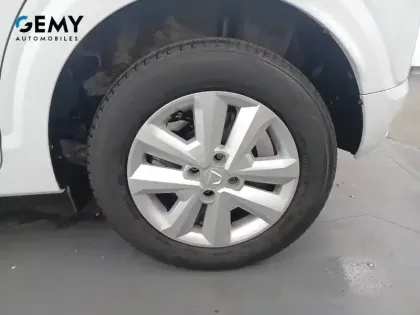 Photo 10 Dacia Sandero  SCe 65 - 22