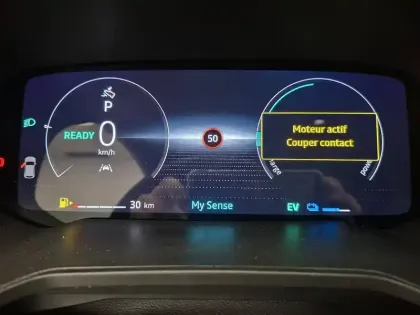 Photo 37 Renault Symbioz  E-Tech full hybrid 145