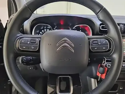 Photo 28 Citroën C3 Aircross  PureTech 110 S&S BVM6