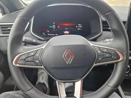 Photo 31 Renault Clio  E-Tech full hybrid 145 ch GSR2