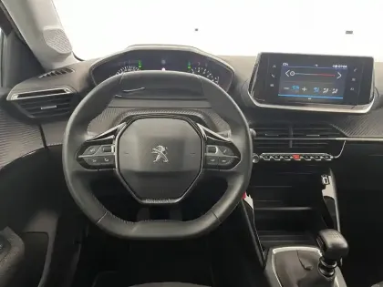 Photo 21 Peugeot 208  PureTech 100 S&S BVM6