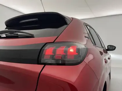 Photo 30 Peugeot 208  PureTech 100 S&S BVM6