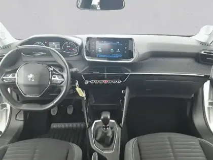 Photo 7 Peugeot 2008  PureTech 100 S&S BVM6