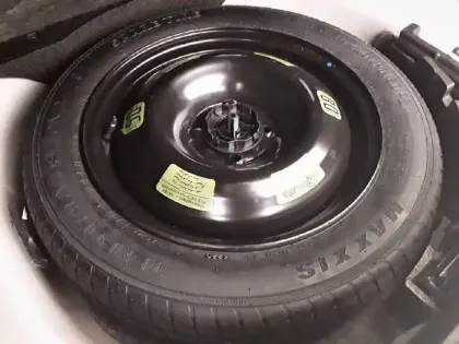 Photo 18 Peugeot 2008  PureTech 100 S&S BVM6