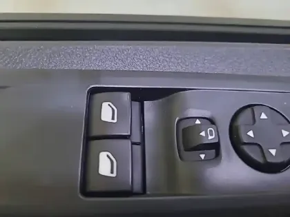 Photo 49 Opel Vivaro  FGN TAILLE M BLUEHDI 180 S&S EAT8