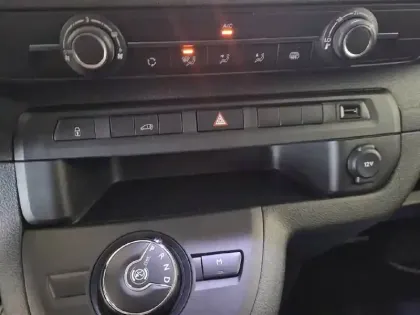 Photo 43 Opel Vivaro  FGN TAILLE M BLUEHDI 180 S&S EAT8