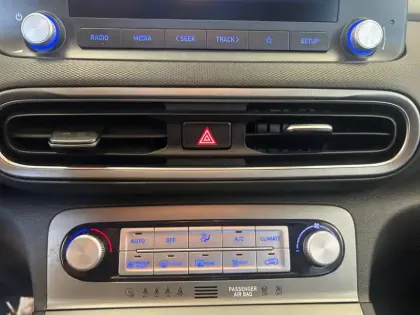 Photo 204 Hyundai Kona  Electrique 39 kWh - 136 ch