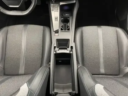 Photo 55 Peugeot 308 Gén. III Ph1 Allure 5