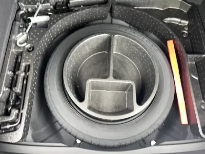 Photo 43 Renault Rafale  E-Tech full hybrid 200