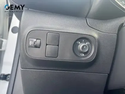 Photo 11 Citroën C3  SOCIETE BLUEHDI 100 S&S BVM