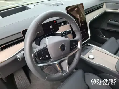 Photo 8 Volvo Ex90  Twin Performance AWD 517 ch 1EDT