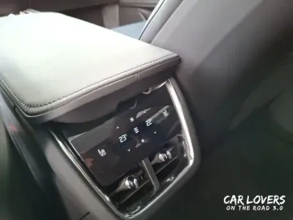 Photo 33 Volvo Ex90  Twin Performance AWD 517 ch 1EDT