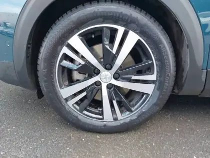 Photo 32 Peugeot 3008  Hybrid 225 e-EAT8