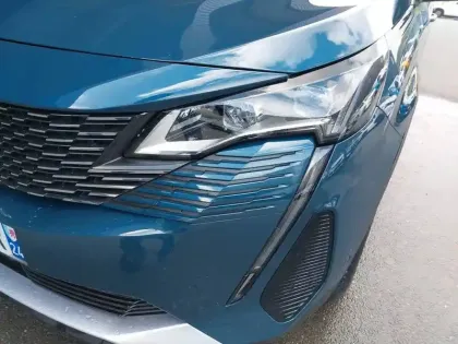 Photo 35 Peugeot 3008  Hybrid 225 e-EAT8