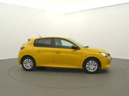 Photo 35 Peugeot 208  BlueHDi 100 S&S BVM6